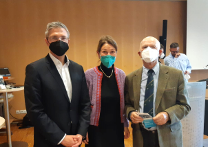 OB M. Schubert, Prof. Dr. med. Anja Liekfeld, R. König GF